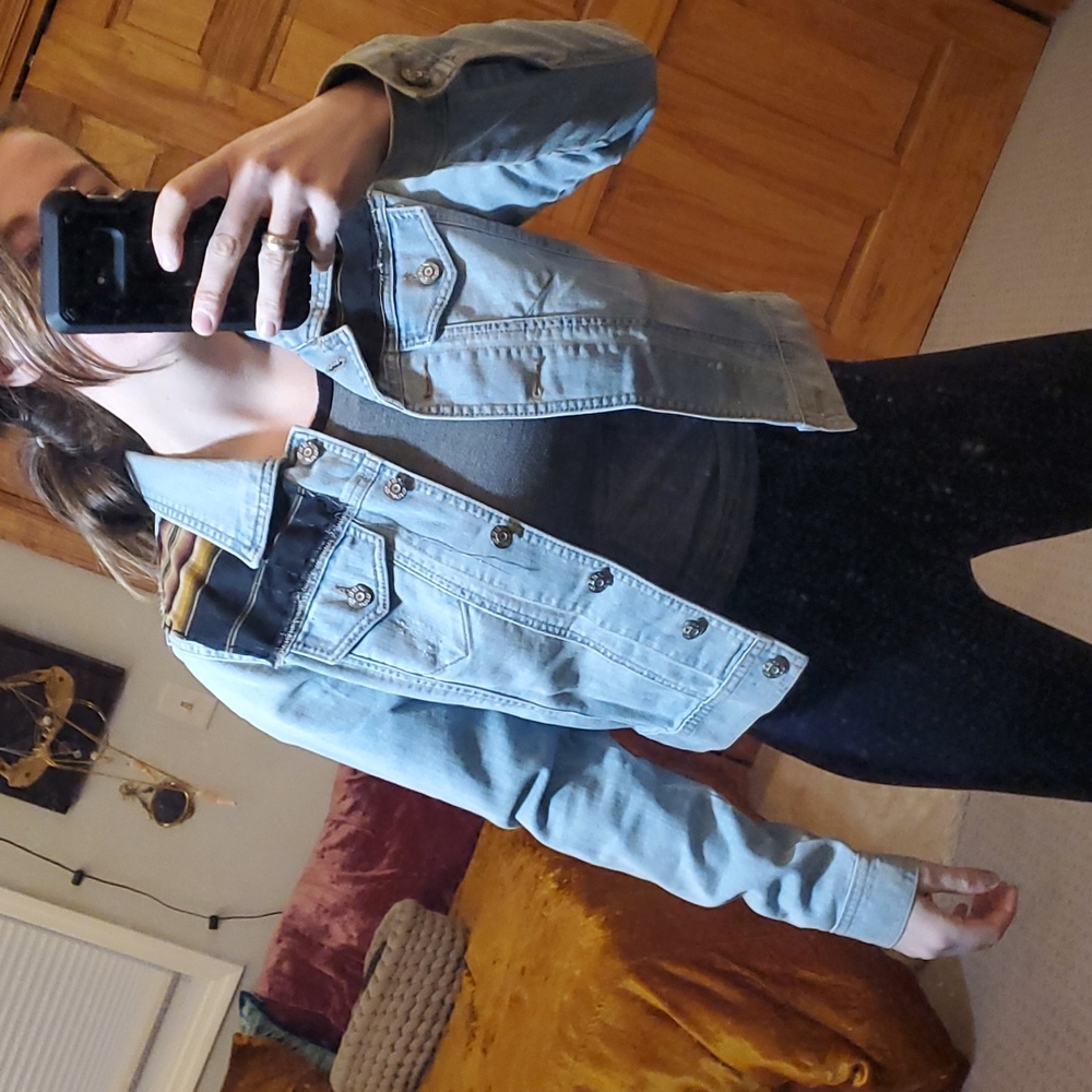 Custom patch Denim jacket - Picture 2 of 9